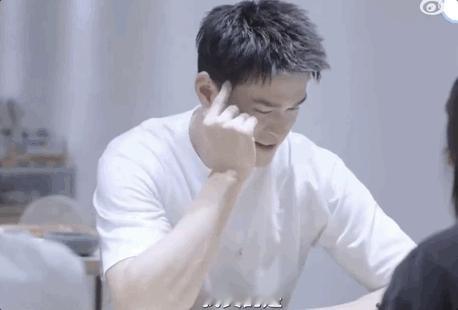 巨婴孙杨：结婚之后，还是巨婴