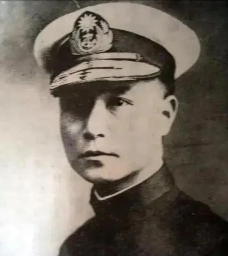 1949年，宋美龄奉蒋介石之命，打算将海军上将陈绍宽带去台湾，陈绍宽拒不赴台，放