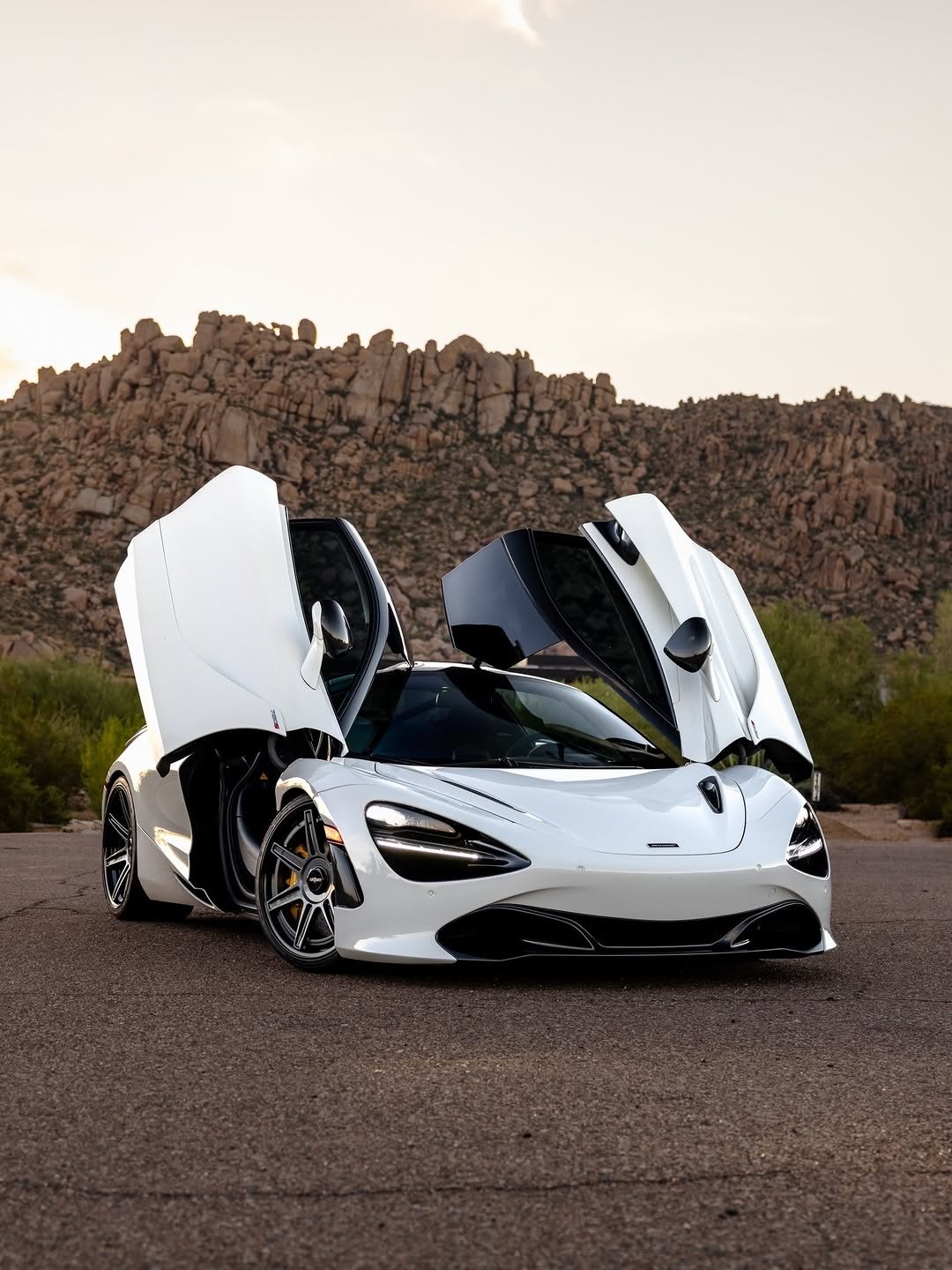 迈凯伦720SRotiform