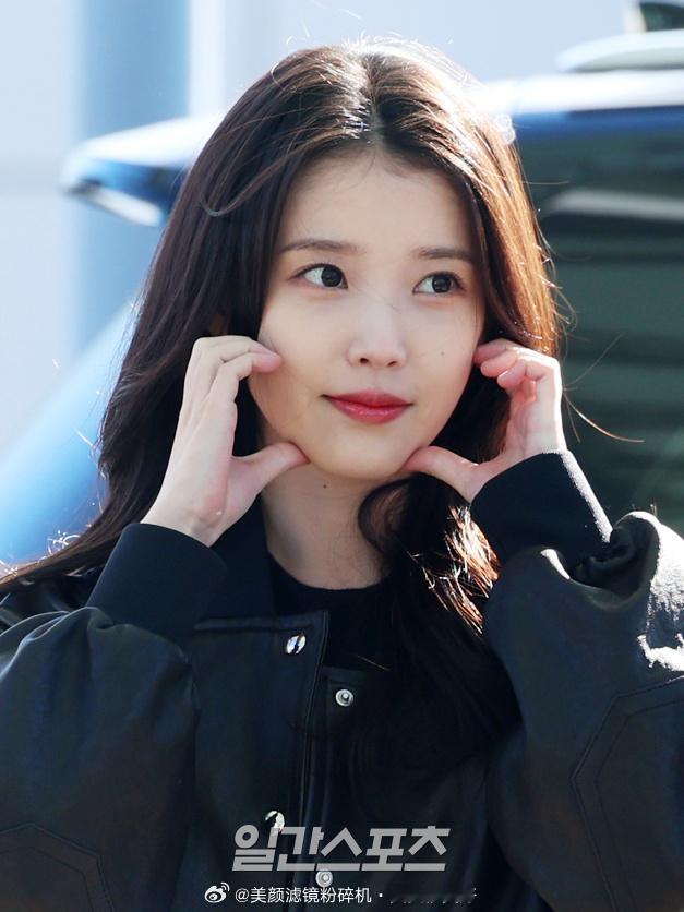 IU，林允儿，李惠利今日机场新闻图