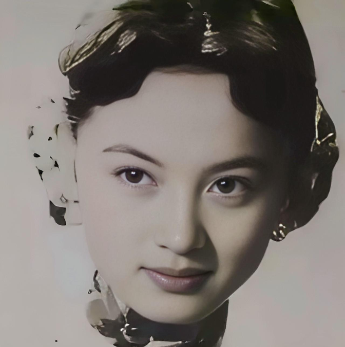 1918年，唐继尧让妻妾以打麻将的名义，将庾恩旸的美人妻子钱秀芬骗到家中。还没打
