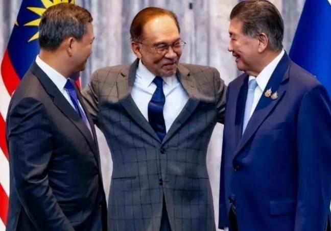 为什么朝鲜、巴基斯坦、柬埔寨集体对中国变脸？这些曾受中国照顾的国家，如今要么亲俄