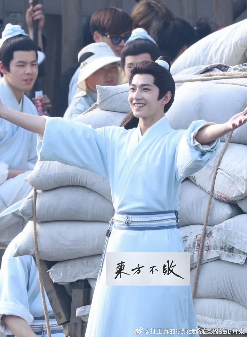 这衣服便宜得吓人不如A级