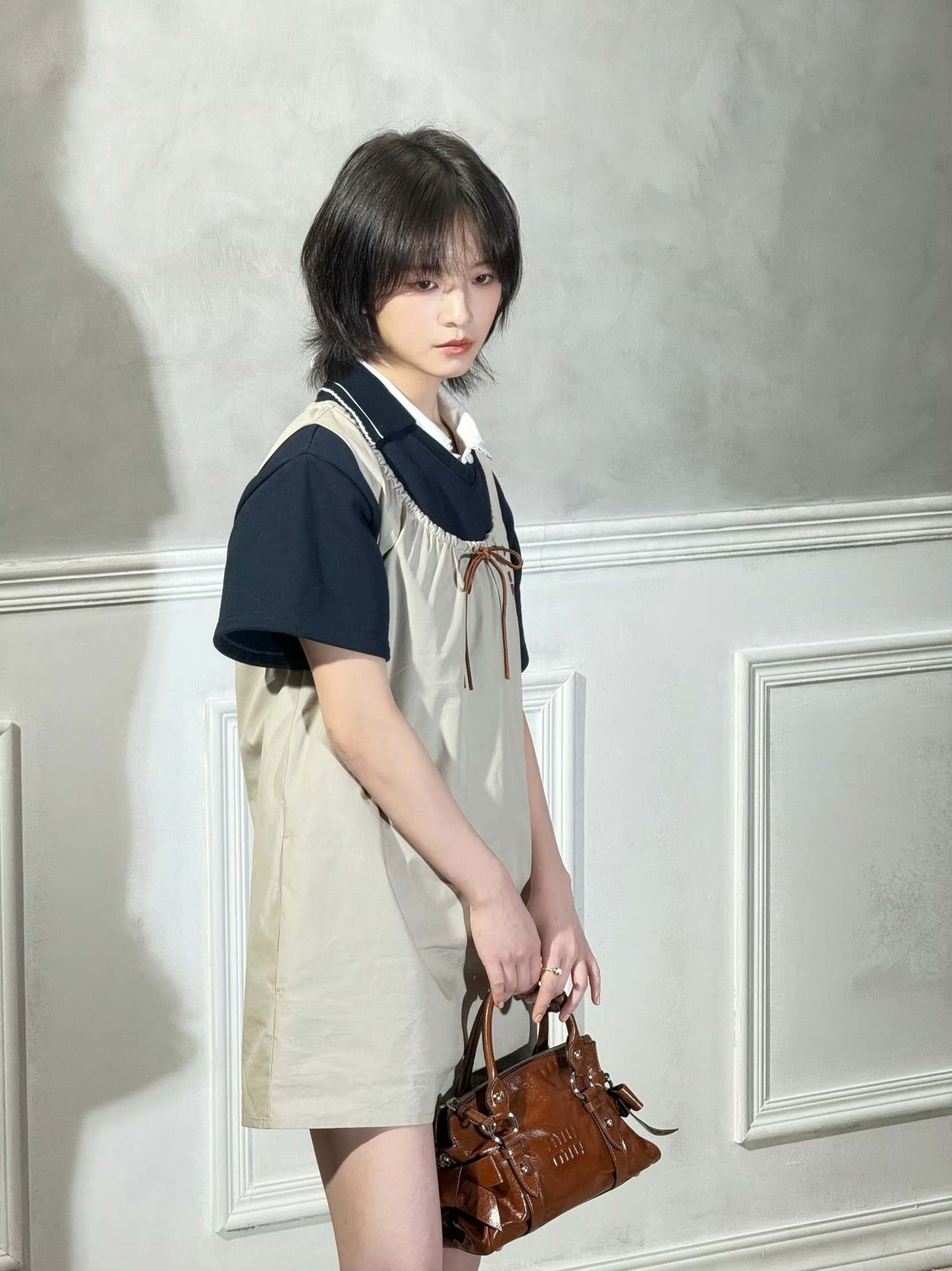 李庚希剪了短发之后很洋气