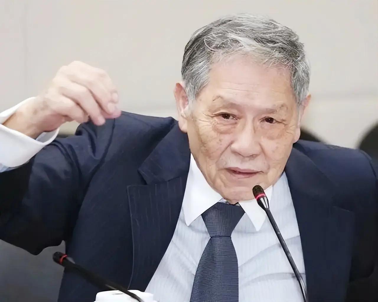 🐼台湾退将帅化民心悦诚服：以前我看不懂，如今才明白大陆的布局有多深！ 