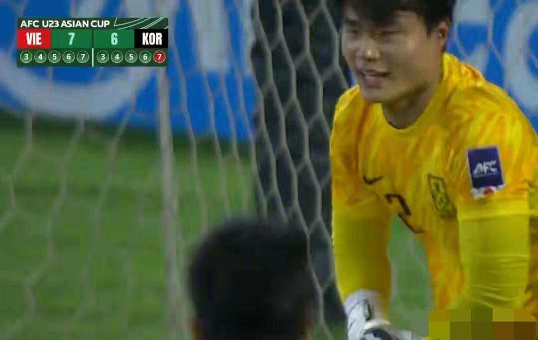 越南9:8点球力克韩国，这波点球大战直接上演名场面！韩国门将堪称史上最犟，前六个