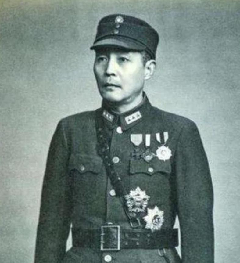 1938年，钱大钧黑着脸走进军统湖北站，当着众特务的面，一枪击毙了特务处长杨若琛