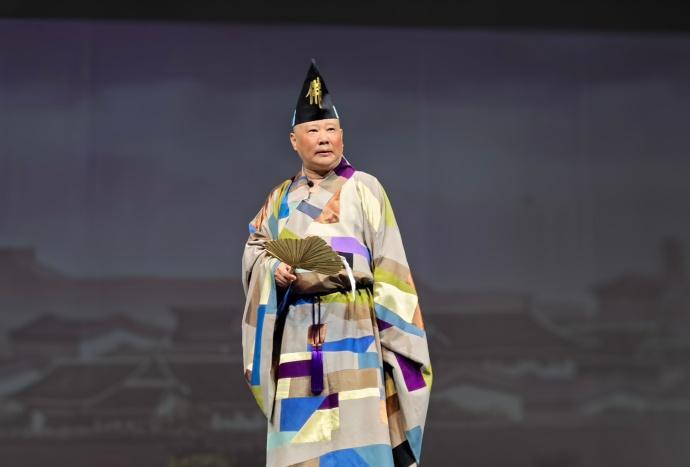 刚刚！麒麟剧社新加坡首演圆满成功，郭德纲经纪人王海说道，新加坡牛车水人民剧场6月