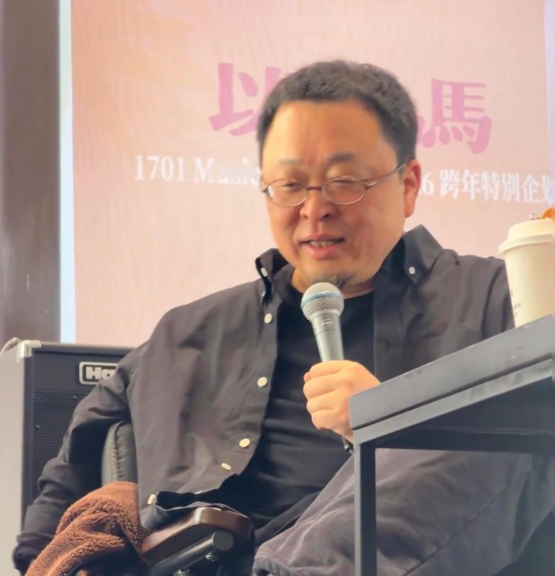 罗永浩回应“遥遥领先”相关言论。1月3日上午，罗永浩发文说，他与华为没有历史