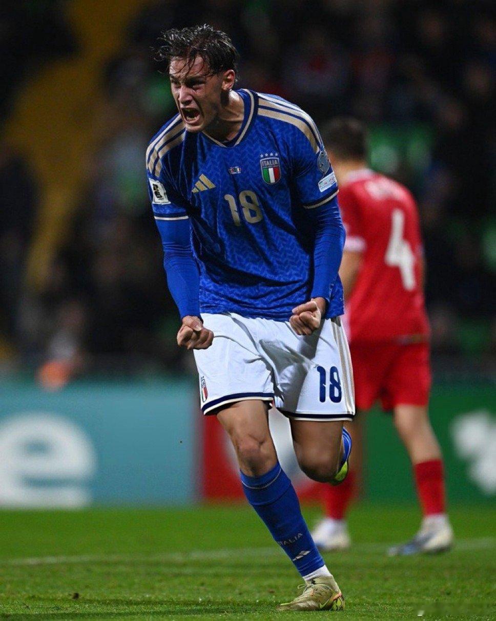 阿达尼：皮奥·埃斯波西托总是在场上做正确的事情我们很幸运能遇到他今天晚上争取