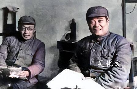 两头押宝！当年投靠日本当伪军的吴化文，就跟手下这么盘算后路：要是日本人打赢了，咱