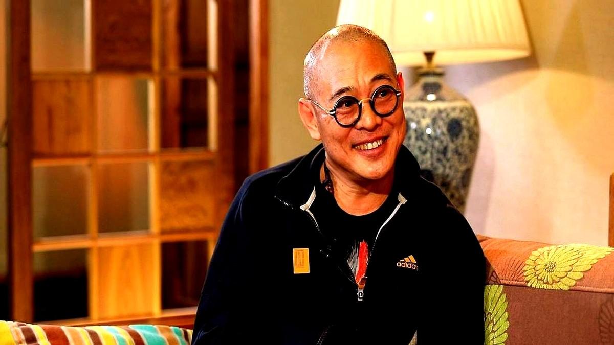 也不是非你甄子丹不可。听说《叶问5》拢共就3个亿的盘子，他一个人就开口要拿走