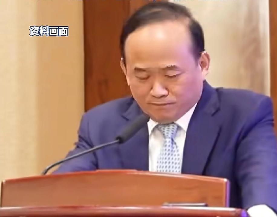 金龙鱼和鲁花本来不是是合作关系吗？怎么一夜之间就闹掰了？这事儿还挺有戏剧性的！