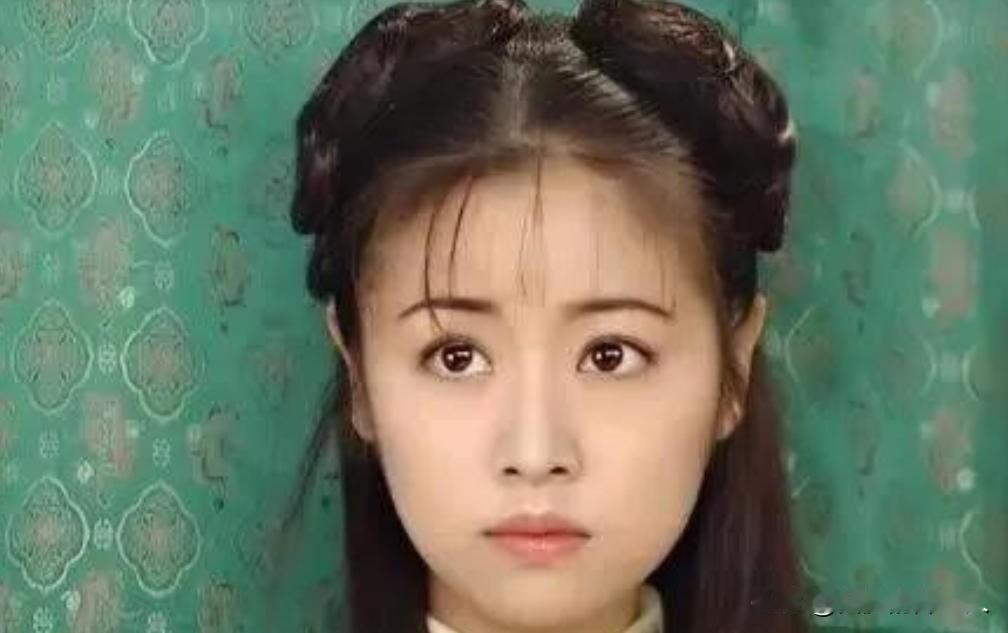 1997年，在拍摄《还珠格格》期间，琼瑶在看到林心如的演技后，立马停掉了她所有的