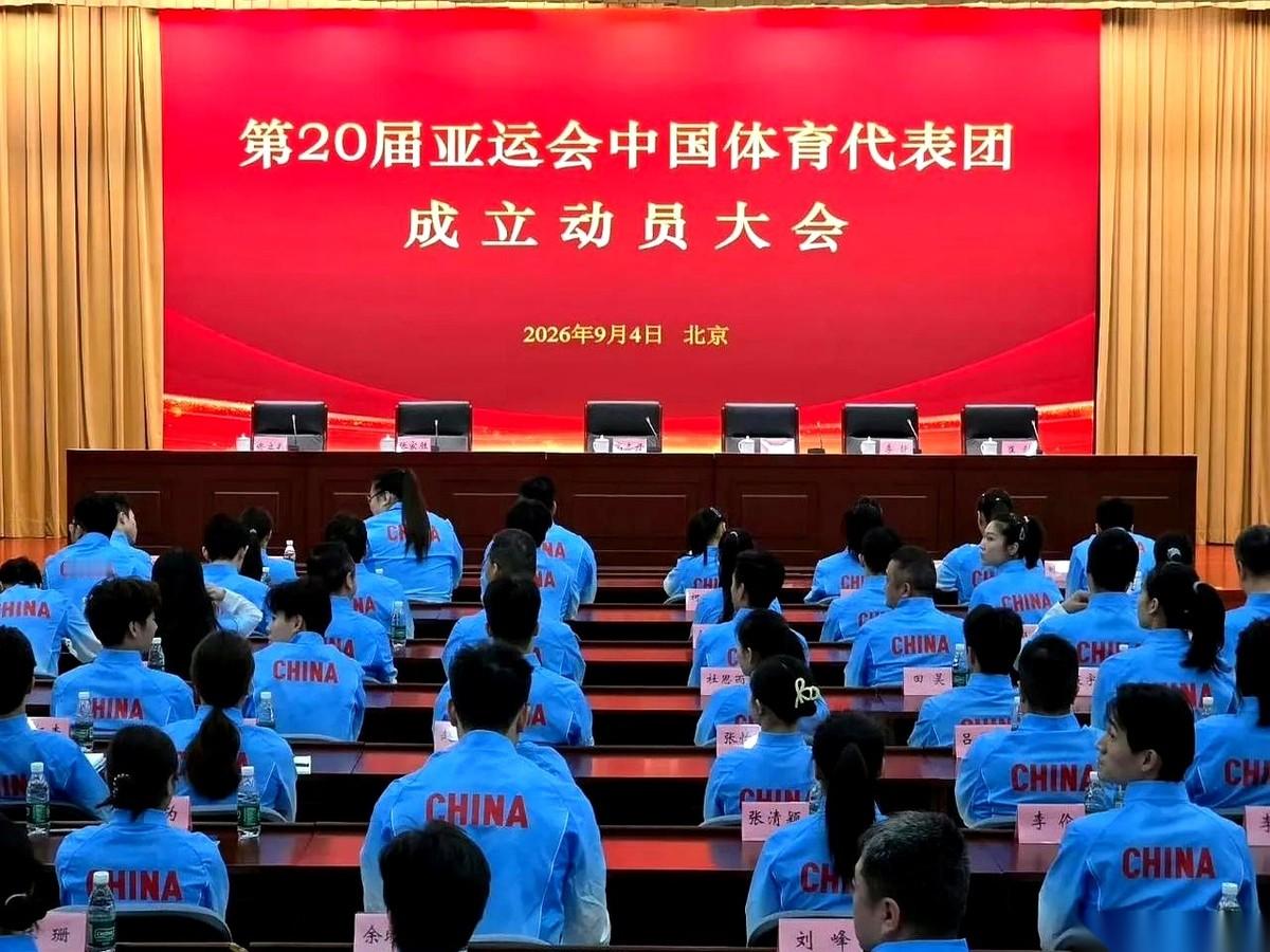 第20届亚运会国乒参赛名单一出，懂行的人立刻嗅出了一股硝烟味。领队王励勤，外加秦志戬、肖战、王皓、马