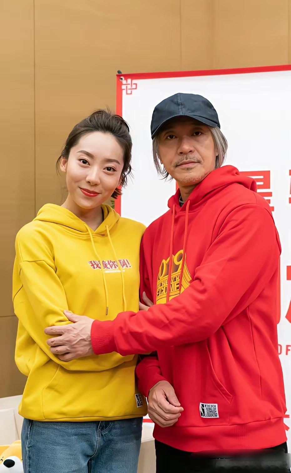 《功夫女足》最大的不解，是星爷为什么没有用鄂靖文来出演女一号“双双”，而是启用了