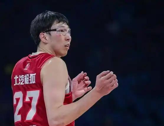 88：73，北京北汽淘汰广东东阳光3战2胜，北京赢了！周琦这次伤愈复出真是转