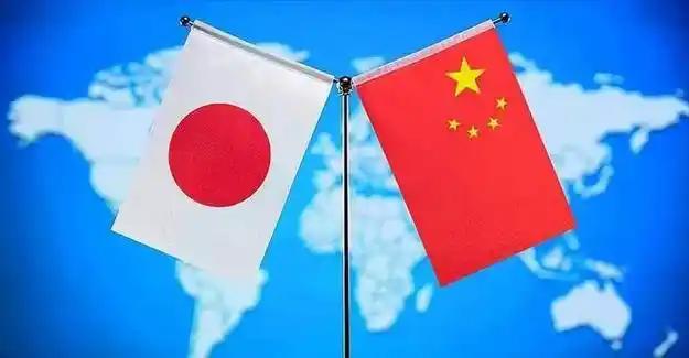 全世界论“反华”的资历，日本排第二，没人敢排第一。2026年9月24日，中国驻大