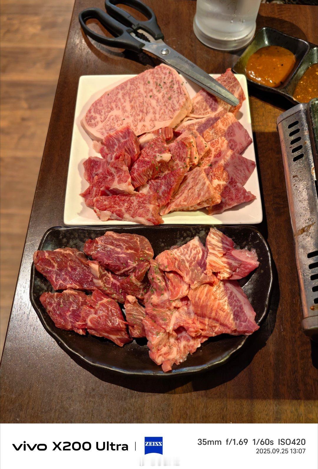 日本这和牛第一口是真的好吃，但是多吃几口真的受不了，油的一比，人要油傻了​​​
