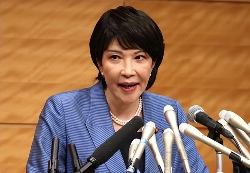 抹黑门掀翻日本政坛！高市早苗嘴上强硬反华，背地里主动求和！5月份的日本政坛很