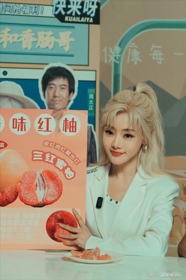 放下垃圾才能腾出手来接礼物偶尔放松自己，换个角度看世界，生活会更有趣。​​​