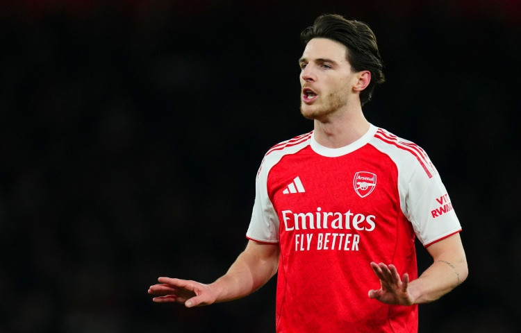 对狼队险翻车电讯报: 赖斯赛后在更衣室发火, 厄德高也有表态