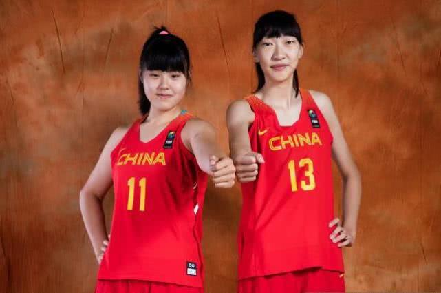 中国女篮整个热身赛的那些比赛感觉都是陪公主读书，其他球员几乎都要被迫去适应张子宇