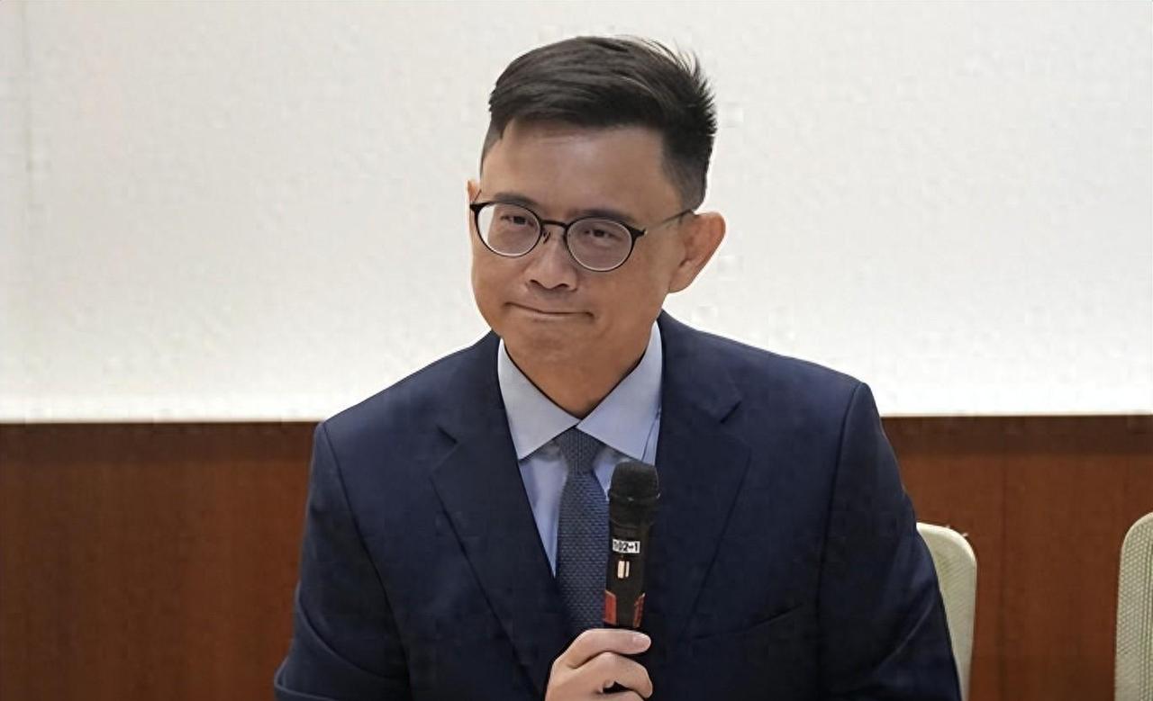 柯志恩要跟新潮流赖瑞隆进行“君子之争”？吴子嘉：不开战就等死民进党2026高雄