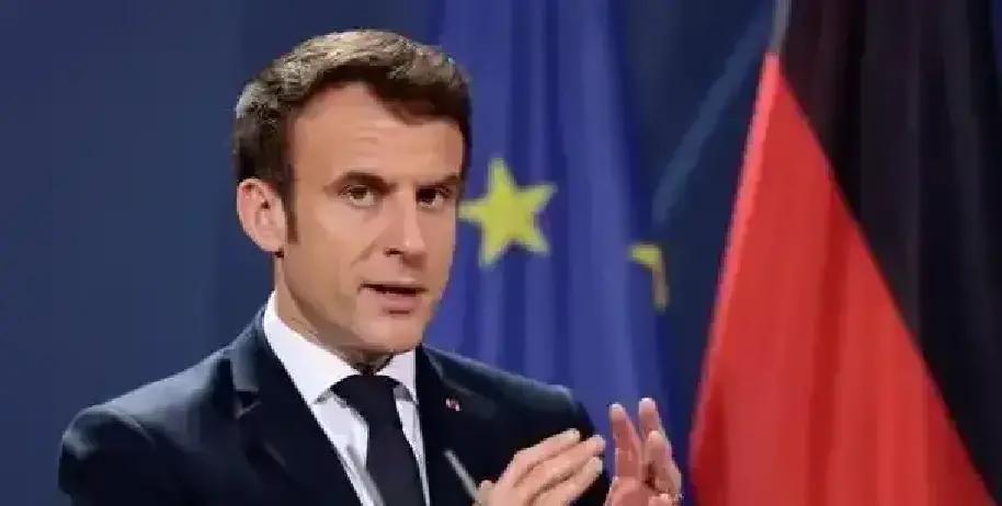 就在刚刚法国总统马克龙突然宣布了。他强调任何边界都不该通过武力改动，乌克兰
