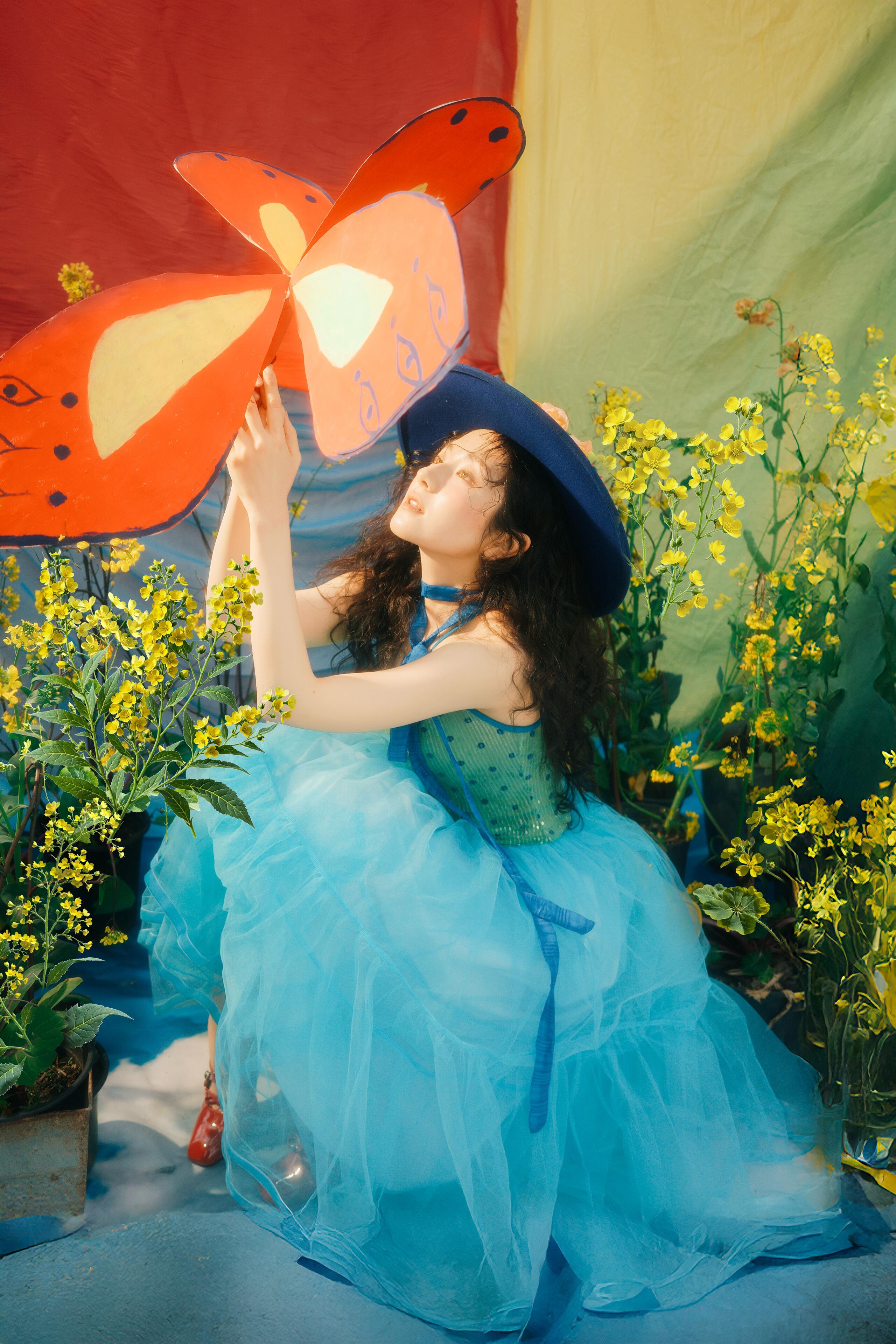 好鲜活的油画美人兰迪💐🖼️李兰迪好鲜活的油画美人李兰迪和高饱和的适配度