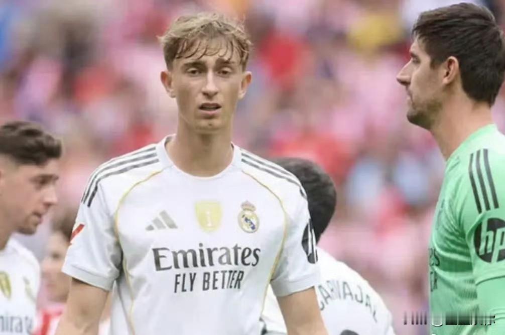 皇马与拜仁的这场比赛无论最终结果如何，皇马的管理层都会沦为笑柄。昔日认真考察米利