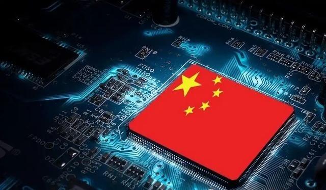 我问美国同学，为啥我们这边总感觉美国要完了？他没直接反驳，只是跟我聊起了他眼里真