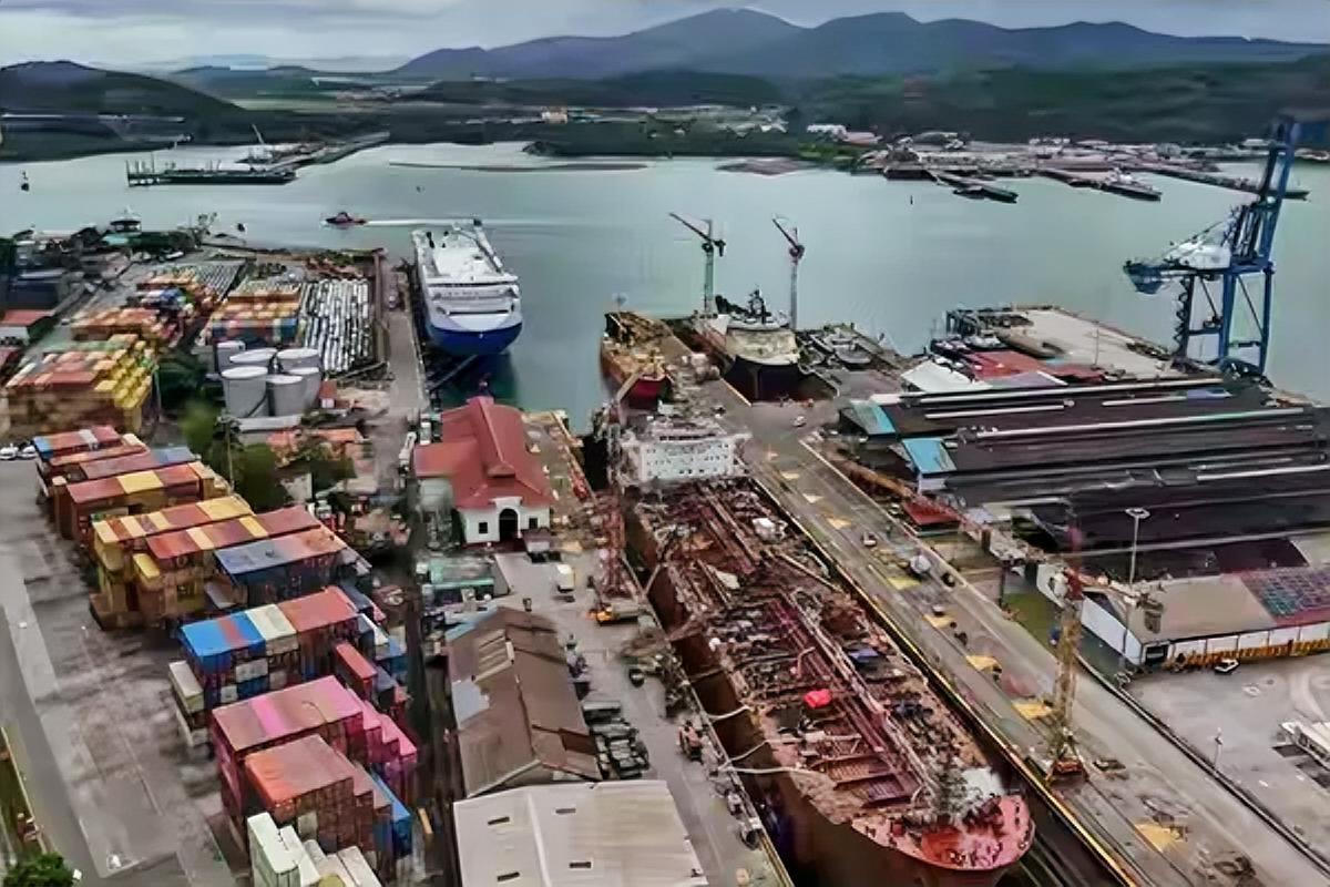 令人愤慨的事情还是发生了！当地时间2月23日，巴拿马政府强行进入由长江和记之附属