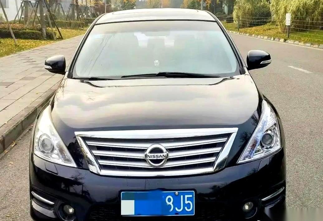 为了两万块钱，把一辆好好的天籁给报废了。你敢信？2011年的车，才跑了十五万