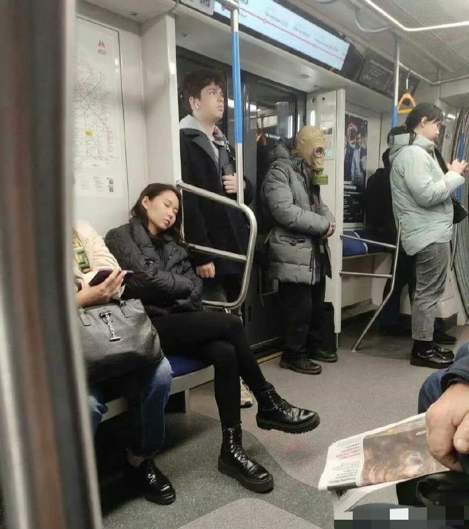 这是防毒呀，还是防冷呀？