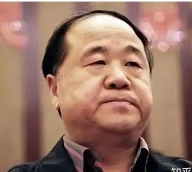 80年代末到90年代初，我经常出差，在火车站外广场，到处是卖杂志的，就是那种有点