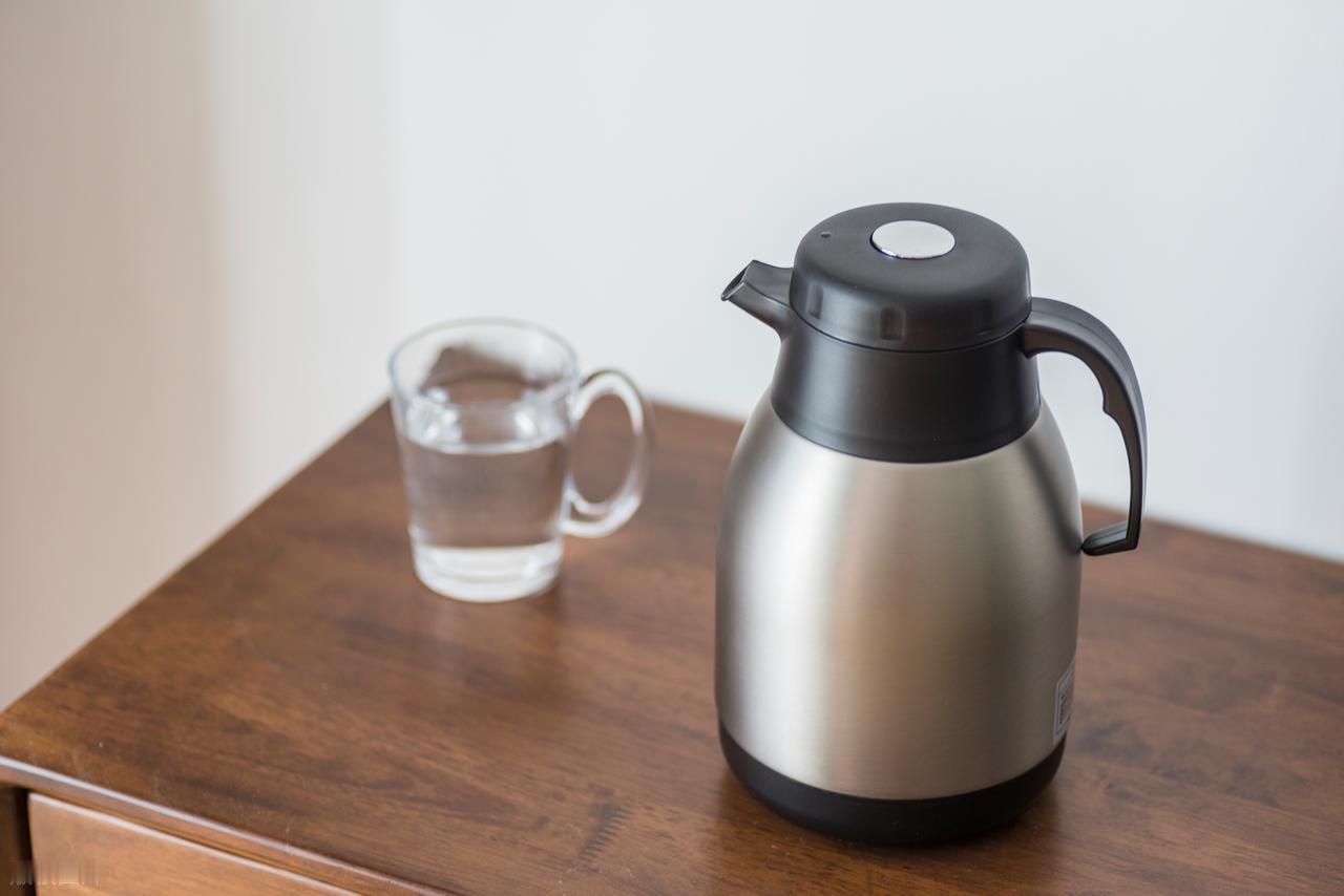 长期喝“电热水壶”烧的水，不但重金属超标还致癌？有科学依据吗喝水是每天最普通