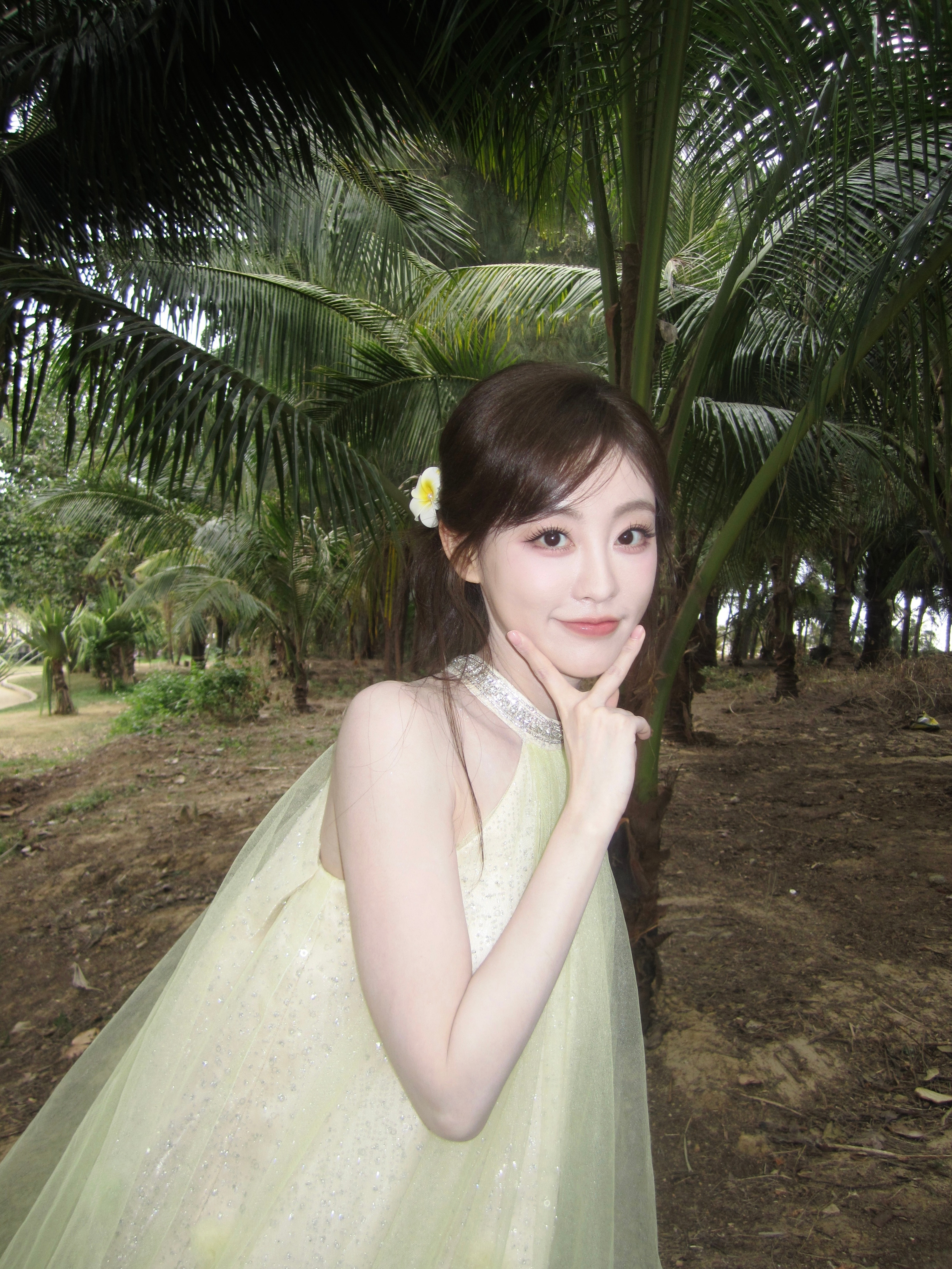 祝绪丹在复制粘贴的时代，你是手写的诗