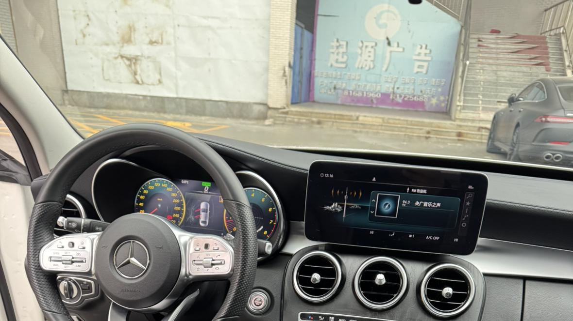 18万出头的“小S”,2020款奔驰C260L运动版值得入手吗?