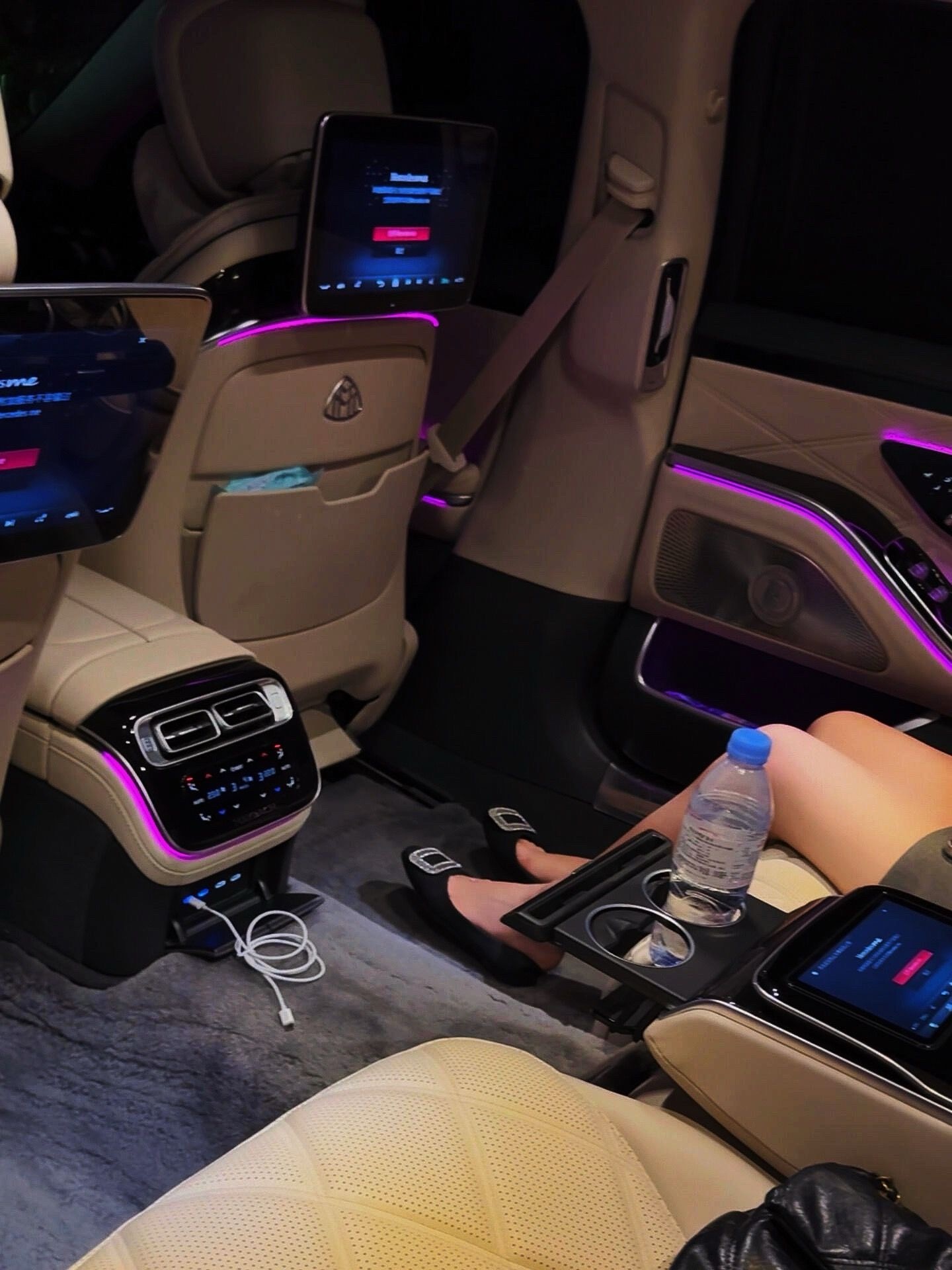 迈巴赫后排的好处试乘试驾体验后才更清楚