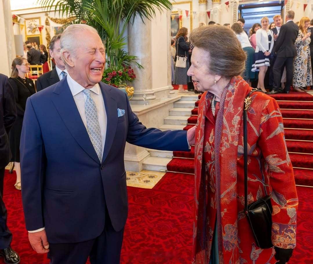 英国王室【补图】2026年4月21日，正值伊丽莎白二世女王的百岁诞辰，查尔斯