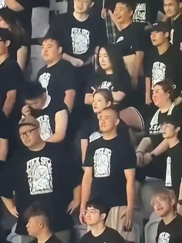 这就是中国足球，北京国安球迷远征军惹祸了，俱乐部遭中足联重罚中足联那张罚单，