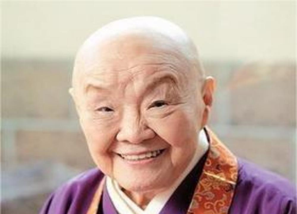 标题：日本尼姑偷情一生临终忏悔愧对中国天呐！一个99岁