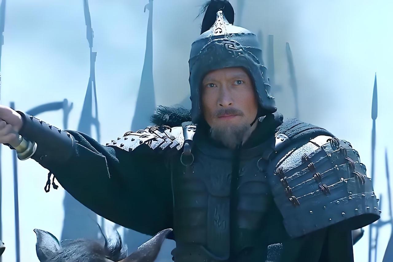 《新三国》最搞笑的一段是，曹操骂曹彰不该顶撞徐晃，然后说，这是你徐叔叔，他是我的