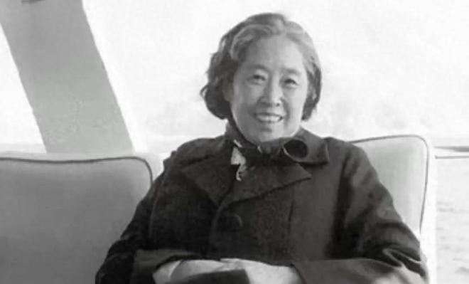 1978年，王光美终于走出了监狱，令她没想到的是，第一个来拜访的人，竟是毛主席昔