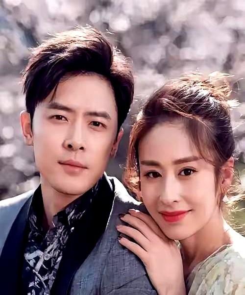 说实话，付辛博长得着实帅气，然而颖儿却显得较为普通。当初他们在节目里，颖儿就