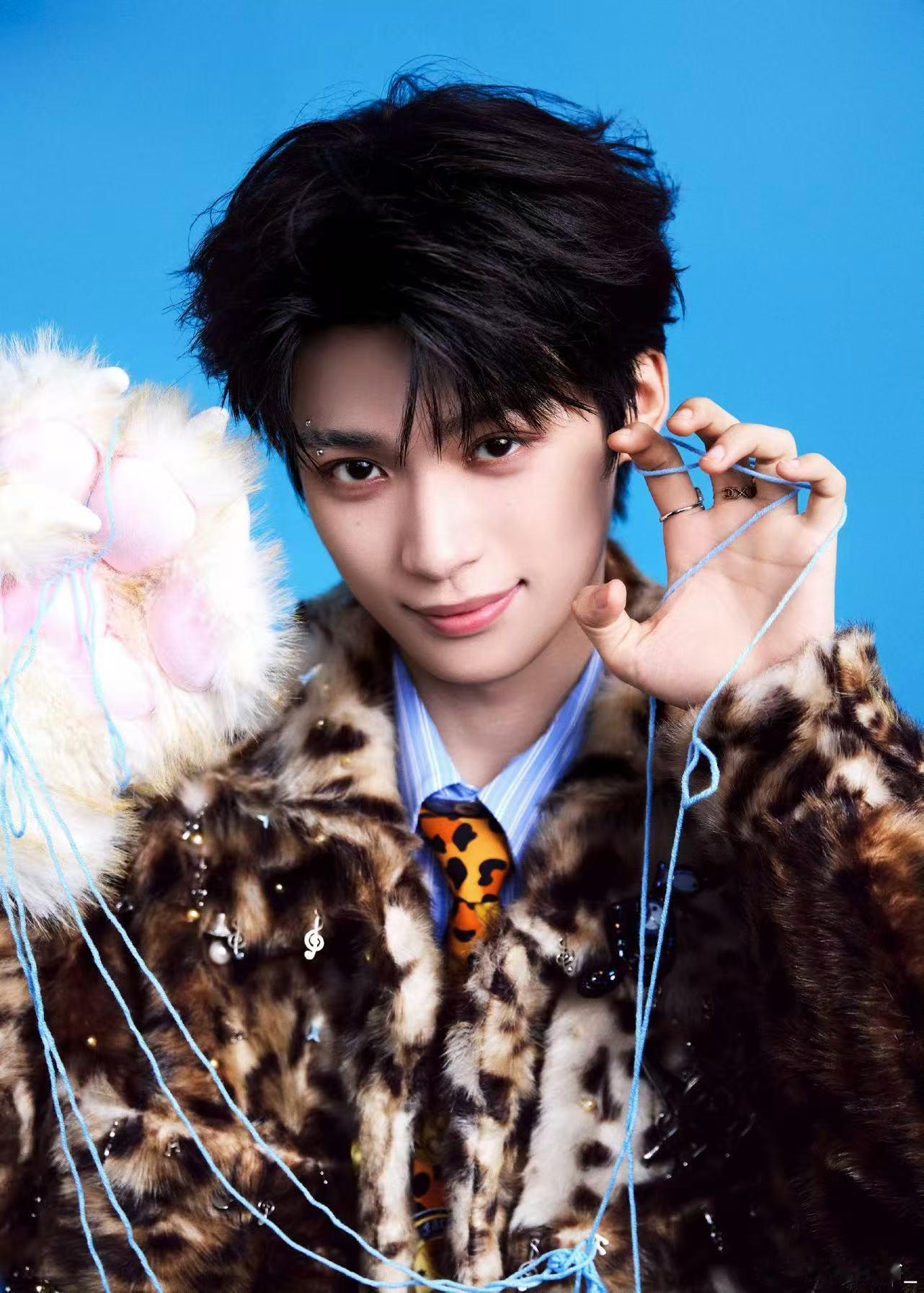 梓渝惊喜小豹猫，好看，