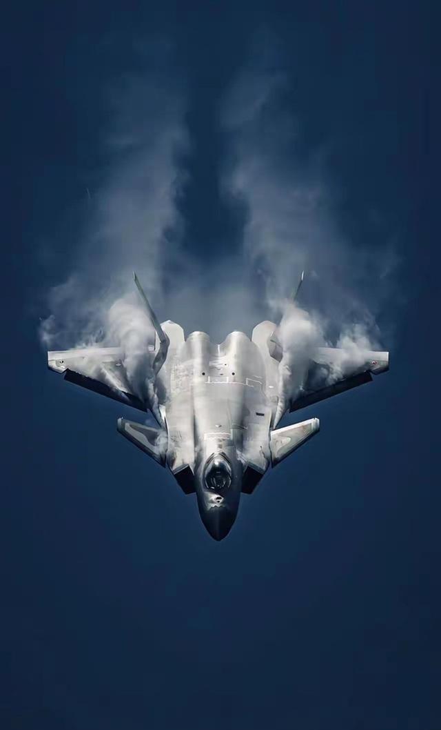 为啥全世界都不敢抄袭模仿歼-20的气动布局？其实原因很简单，那就是“过于先进