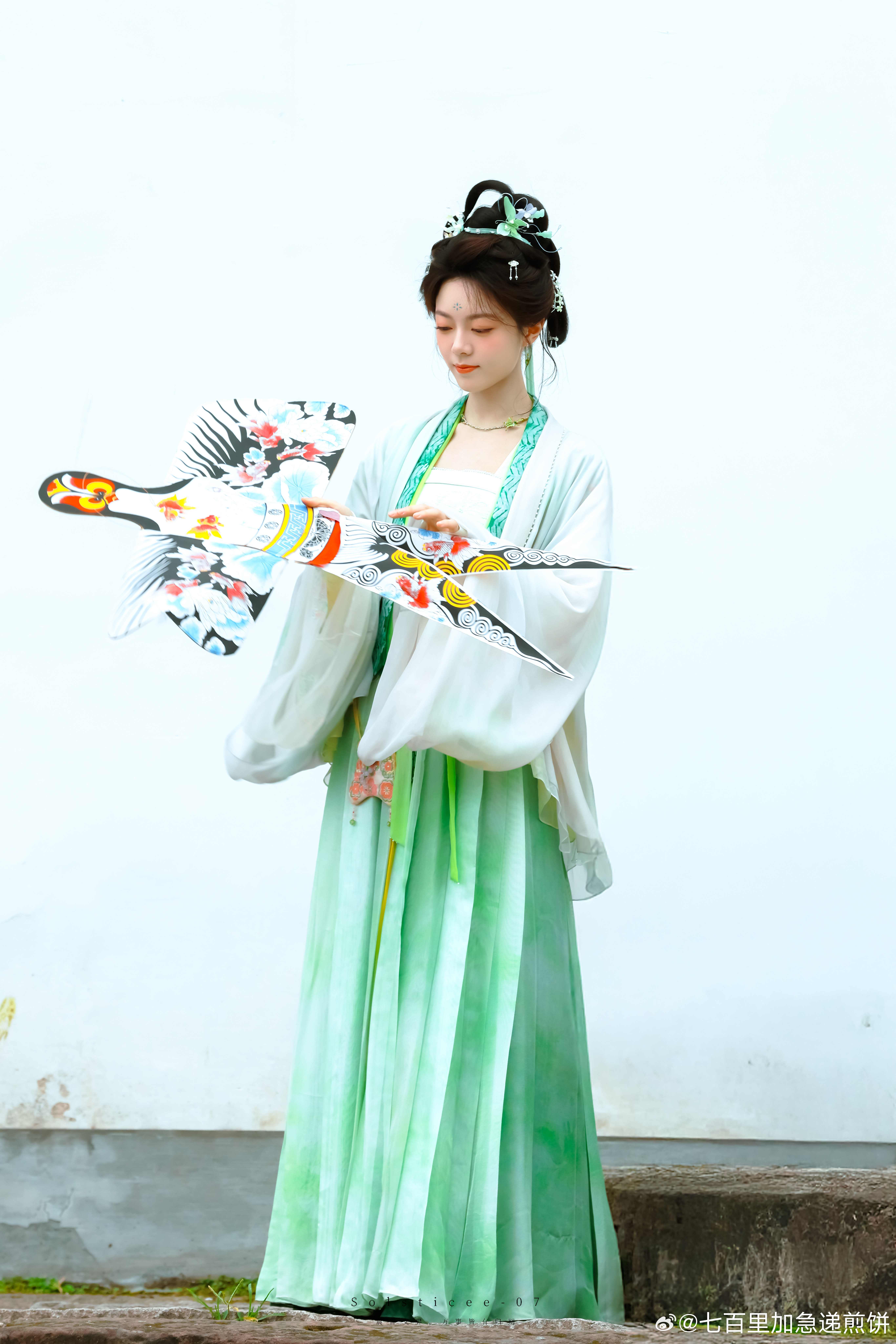 赵今麦这套一念江南造型很好看，像我小时候看古装剧女主的样子