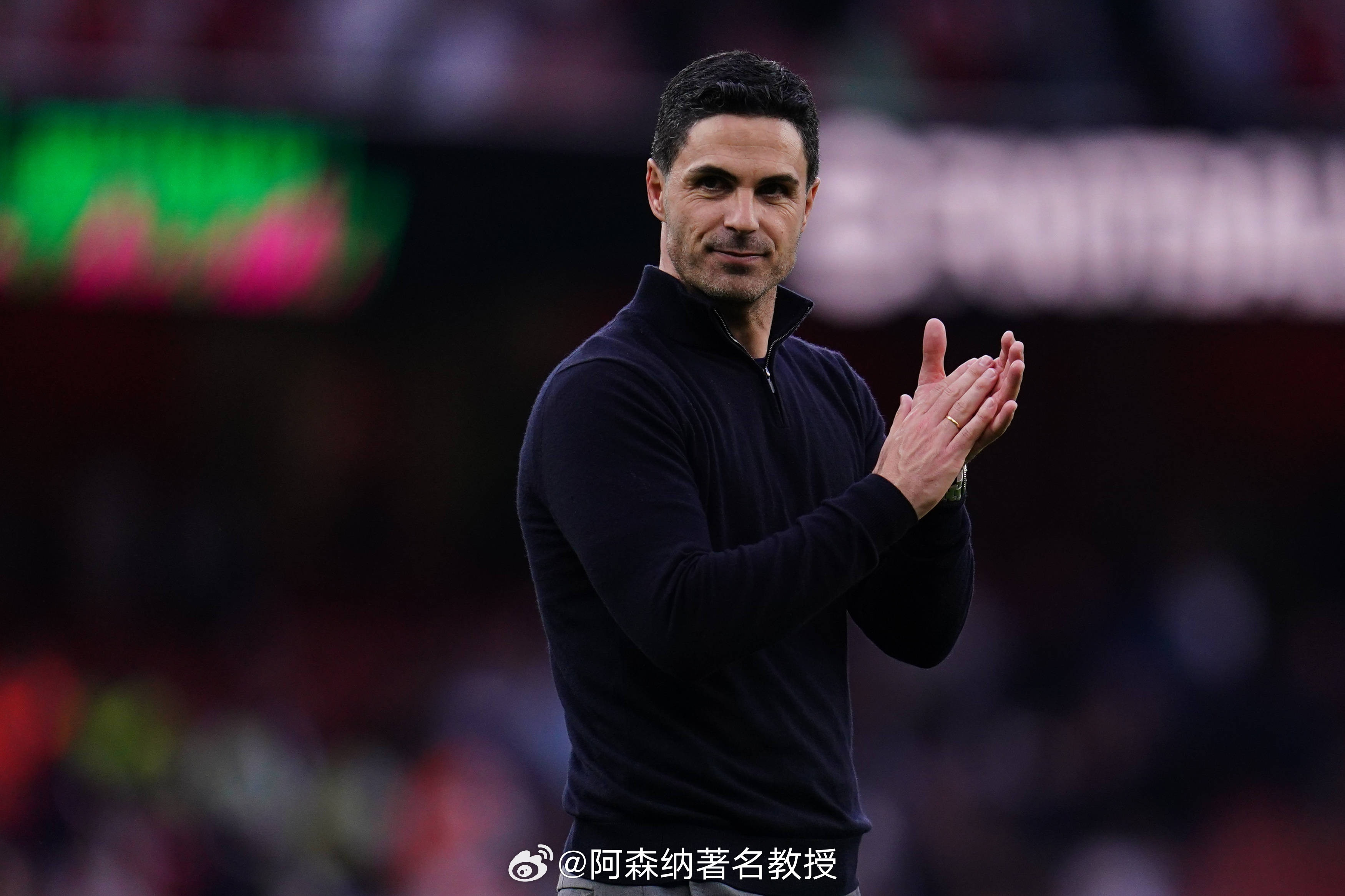 阿森纳英超联赛阿森纳著名教授热身赛阿森纳4-1战胜赫罗纳，阿尔特塔出席新闻发布